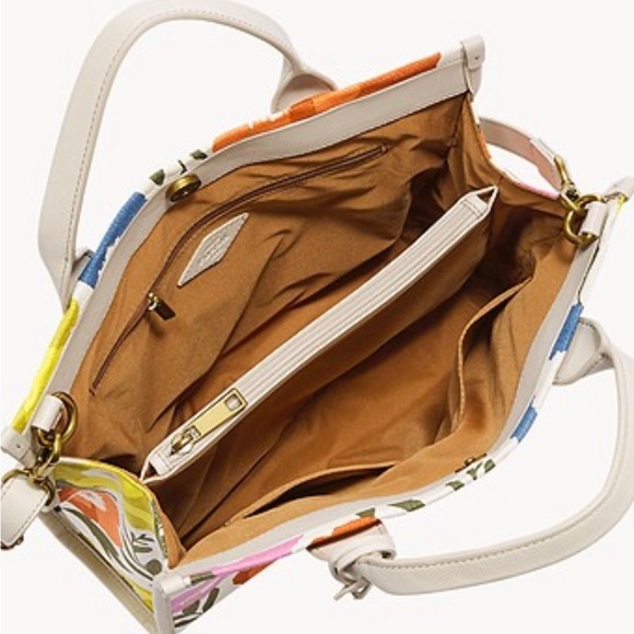 Brand New Fossil Kyler Tote in Light Floral - Picture 4 of 6